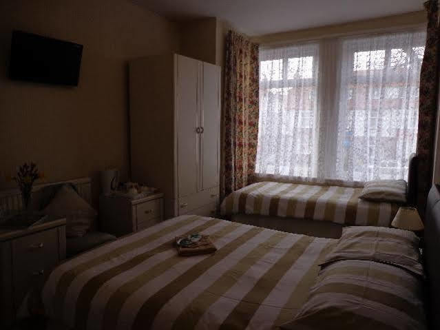 The Phoenix Guest House Scarborough Extérieur photo